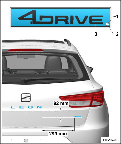 Cotas: anagrama "4Drive" en el portón/capó trasero (versión ST)